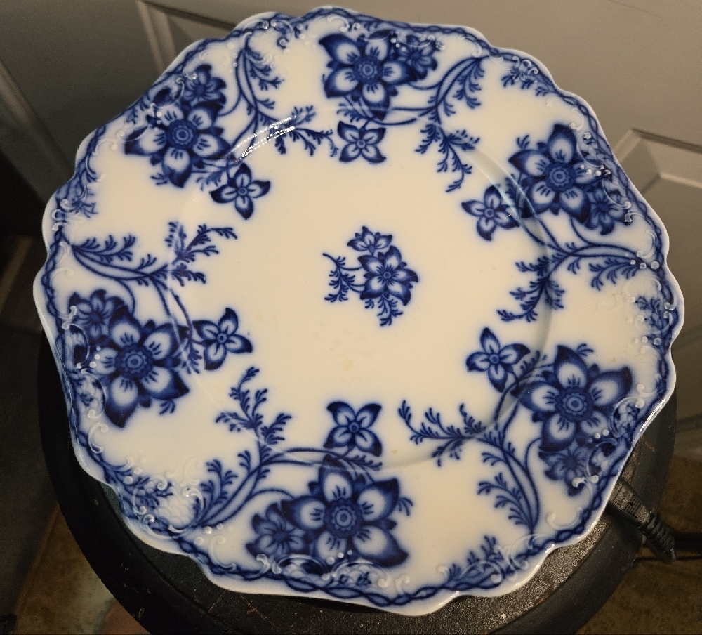 Antique Claremont England Royal Flow Blue & White Floral Semi Porcelain Plate - Picture 3 of 11